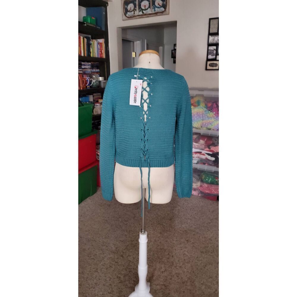 NWT PRETTY GUIDE SWEATER - Picture 3 of 5